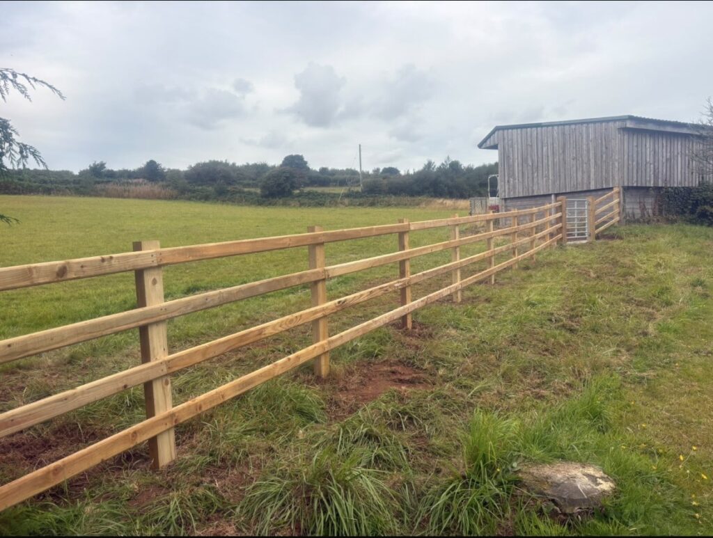 Fencing contractors in Anglesey